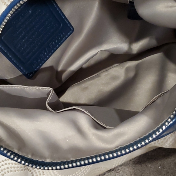 Coach 👜 - Picture 4 of 9